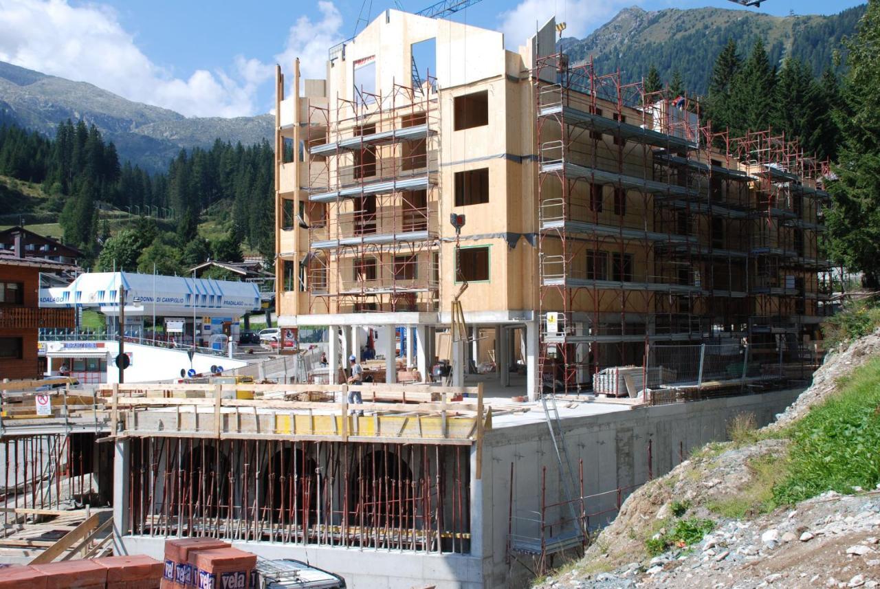 Campiglio Bellavista Hotel Madonna di Campiglio Exterior photo
